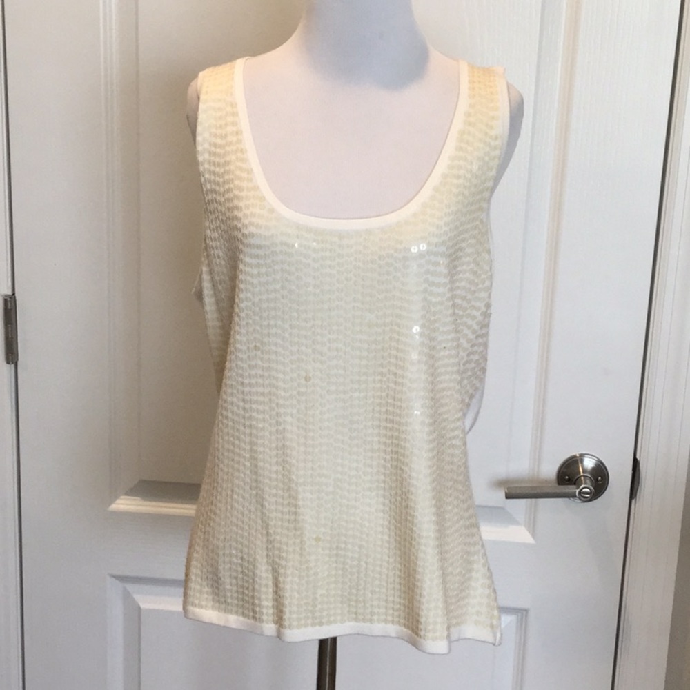 Misses/ladies white sleeveless top with sequins